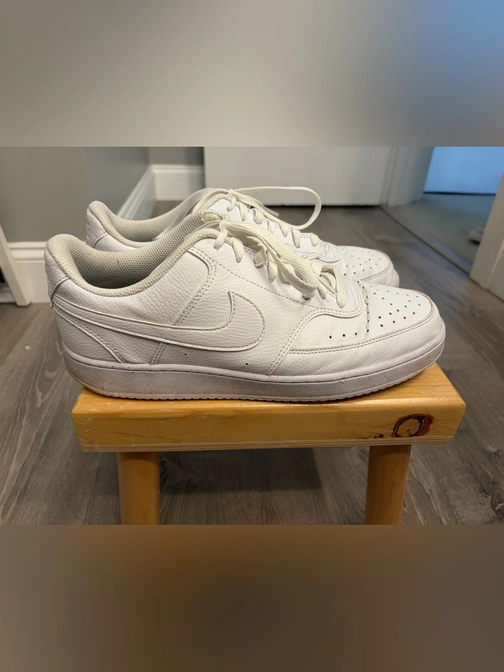 Nike Off-White Leather Low-Top Sneakers